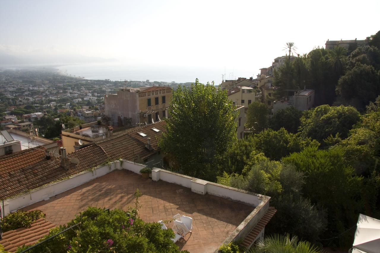 Hotel Giardino Degli Ulivi ซาน เฟลิเช เชร์ชีโอ ภายนอก รูปภาพ