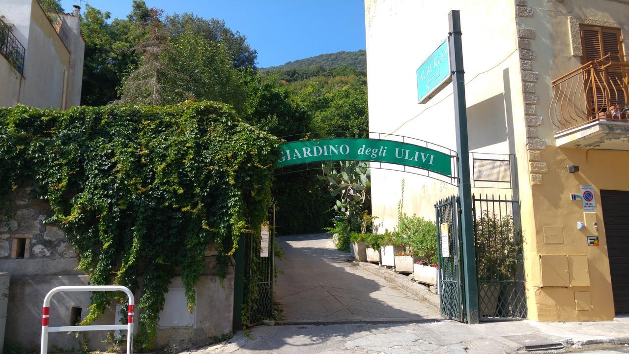 Hotel Giardino Degli Ulivi ซาน เฟลิเช เชร์ชีโอ ภายนอก รูปภาพ